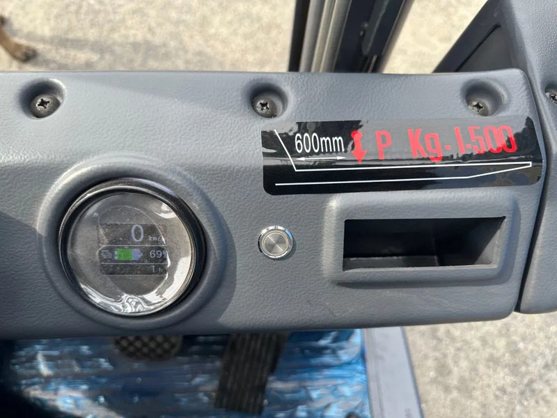 Jac CPD15S - Elektrostapler: das Bild 5 Jac CPD15S - Elektrostapler: das Bild 5