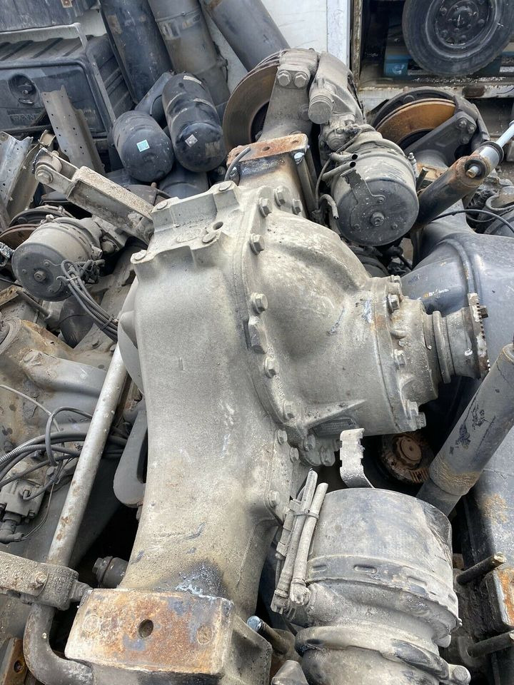Atego 12 23 Hinterachse komplett Differential Übersetzung 43 10 - Hinterachse für LKW: das Bild 3 Atego 12 23 Hinterachse komplett Differential Übersetzung 43 10 - Hinterachse für LKW: das Bild 3