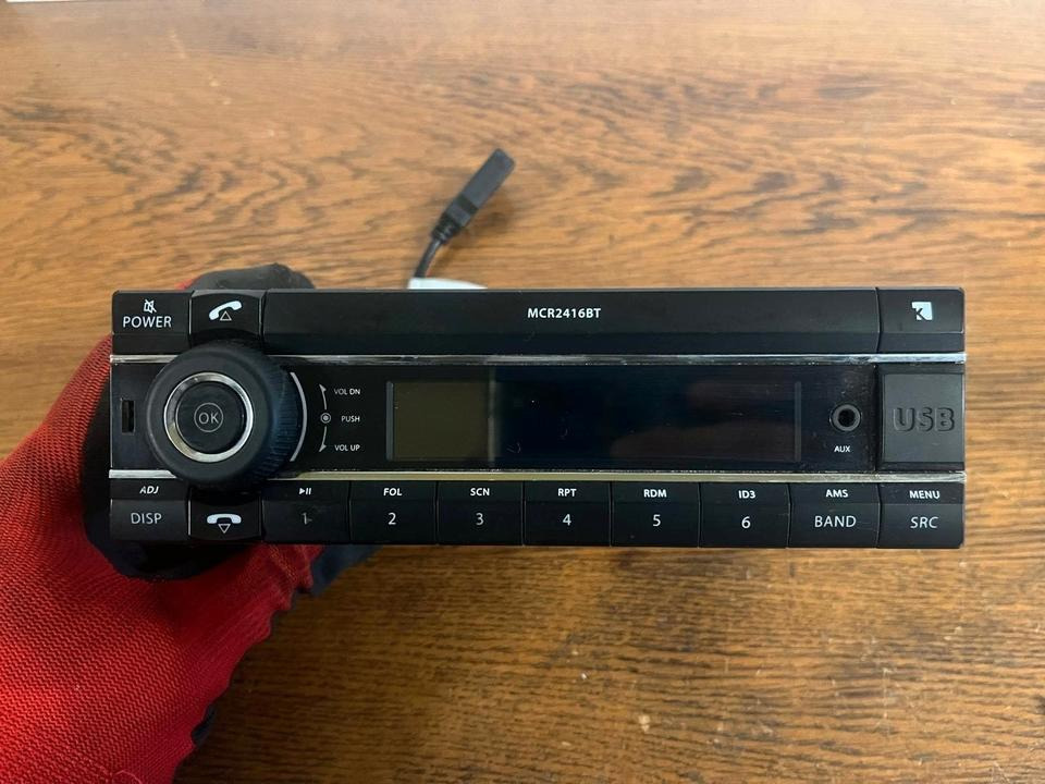 KIENZLE AUTOMOTIVE Multimedia Radio MCR2416BTK - Ersatzteile: das Bild 2 KIENZLE AUTOMOTIVE Multimedia Radio MCR2416BTK - Ersatzteile: das Bild 2