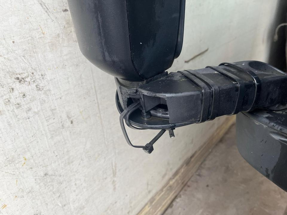 IVECO Stralis 450 Beifahrertür Tür rechts, Spiegel & Verkleidung - Tür und Teile für LKW: das Bild 3 IVECO Stralis 450 Beifahrertür Tür rechts, Spiegel & Verkleidung - Tür und Teile für LKW: das Bild 3