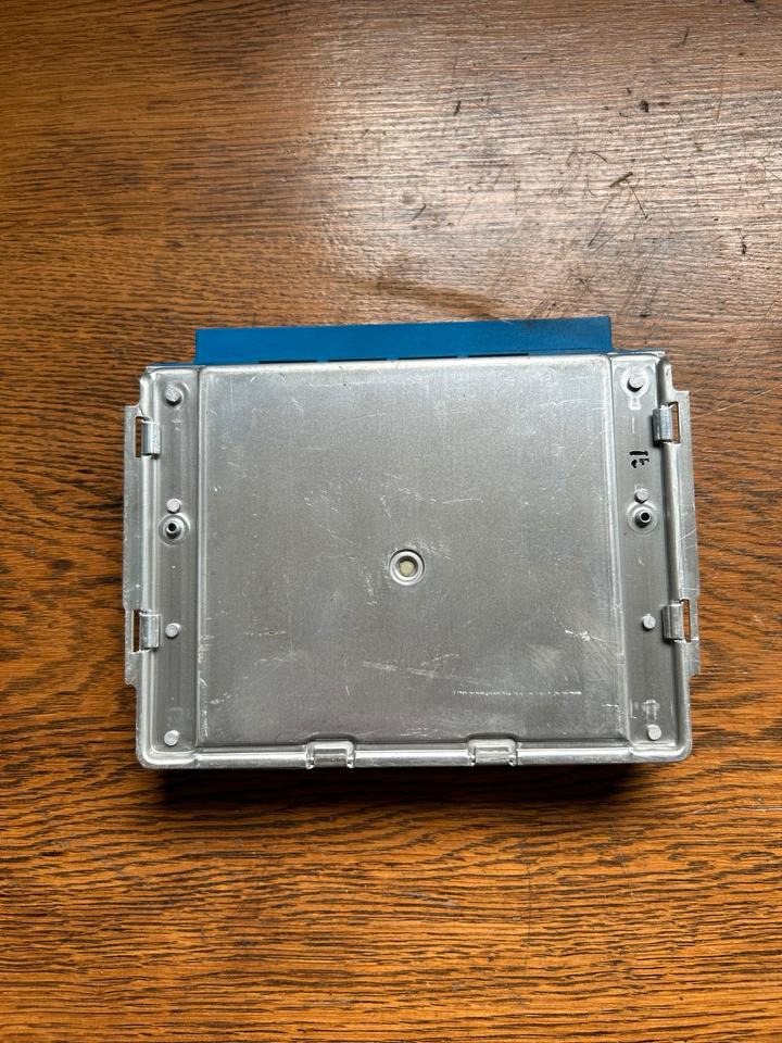 MAN KNORR-BREMSE EBS Steuergerät 81.25808.7027 - Steuergerät für LKW: das Bild 3 MAN KNORR-BREMSE EBS Steuergerät 81.25808.7027 - Steuergerät für LKW: das Bild 3