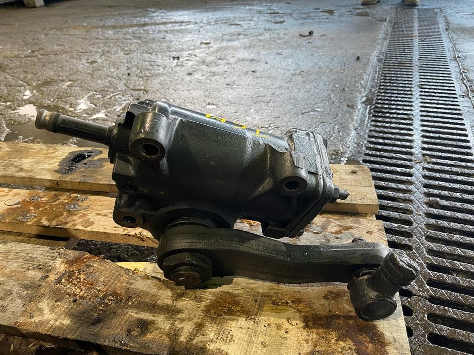 MAN TGM Lenkung Lenkgetriebe ZF - Lenkgetriebe für LKW: das Bild 3 MAN TGM Lenkung Lenkgetriebe ZF - Lenkgetriebe für LKW: das Bild 3