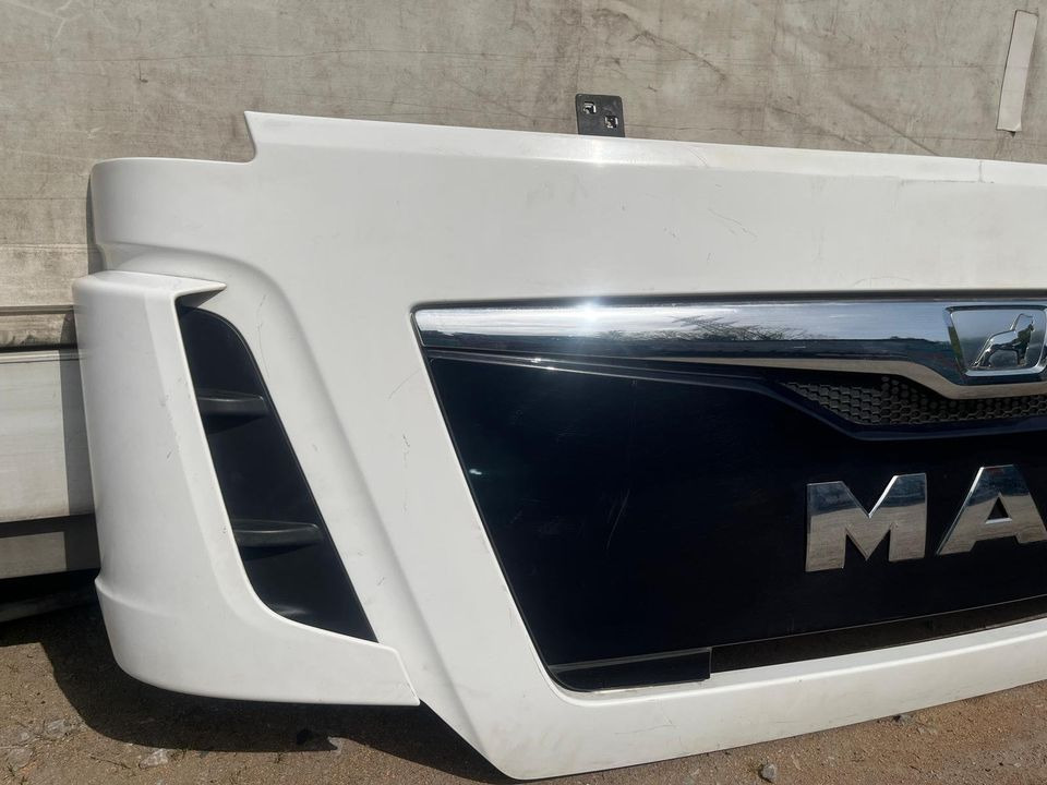 MAN TGX EU6 Motorhaube Kühlergrill 81.061110-6095 - Kühler für LKW: das Bild 4 MAN TGX EU6 Motorhaube Kühlergrill 81.061110-6095 - Kühler für LKW: das Bild 4