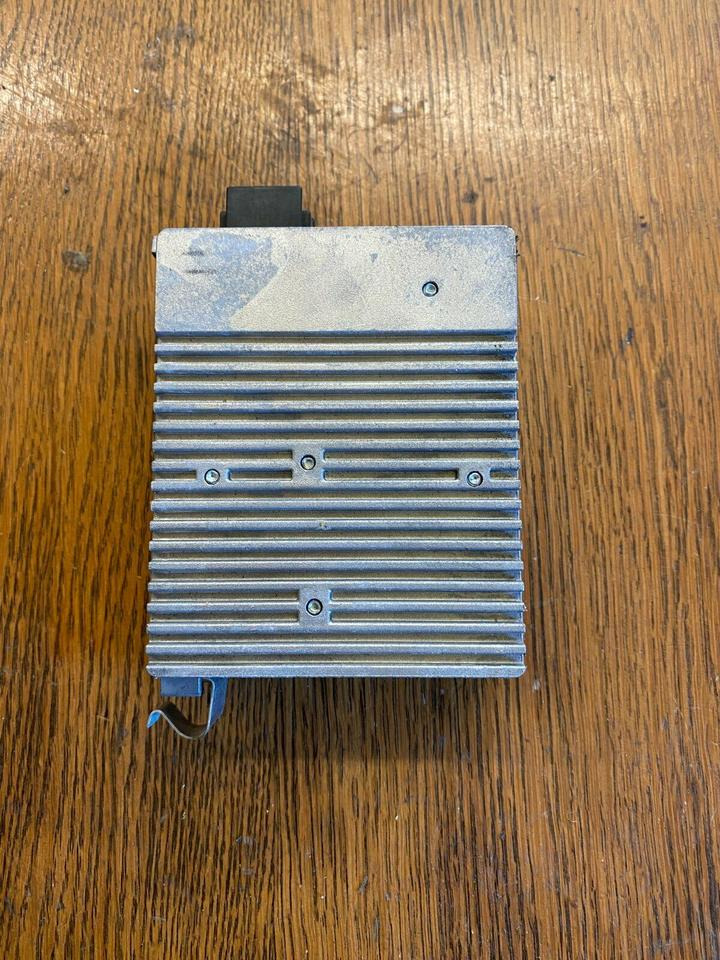 Mercedes Actros Atego Spannungswandler A 001 542 16 25 - Elektrische Ausrüstung für LKW: das Bild 1 Mercedes Actros Atego Spannungswandler A 001 542 16 25 - Elektrische Ausrüstung für LKW: das Bild 1