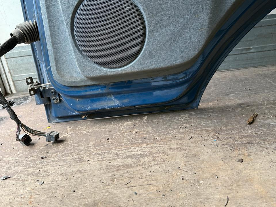 Mercedes Atego 2 Beifahrertür Blau Spiegel Innenverkleidung LN 68 - Tür und Teile für LKW: das Bild 5 Mercedes Atego 2 Beifahrertür Blau Spiegel Innenverkleidung LN 68 - Tür und Teile für LKW: das Bild 5