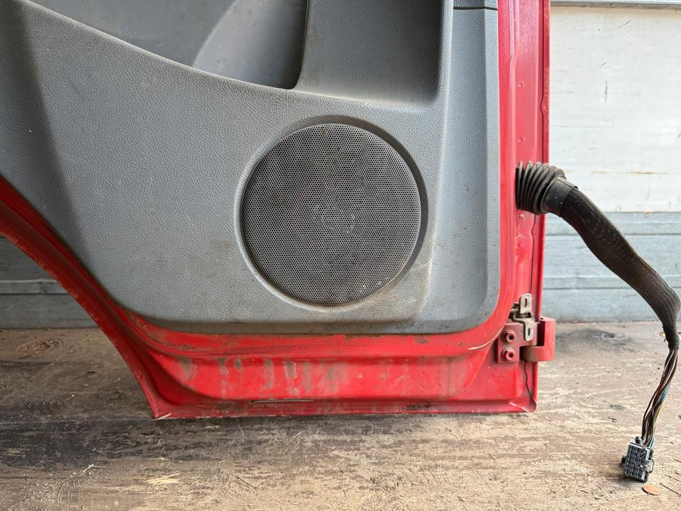 Mercedes Atego Fahrertür Rot Spiegel Innenverkleidung LN 74 - Tür und Teile für LKW: das Bild 4 Mercedes Atego Fahrertür Rot Spiegel Innenverkleidung LN 74 - Tür und Teile für LKW: das Bild 4