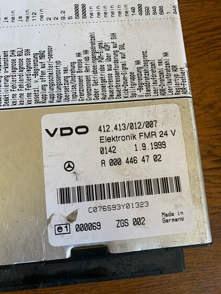 Mercedes Atego VDO Elektronik FMR Steuergerät A 000 446 47 02 - Steuergerät für LKW: das Bild 2 Mercedes Atego VDO Elektronik FMR Steuergerät A 000 446 47 02 - Steuergerät für LKW: das Bild 2