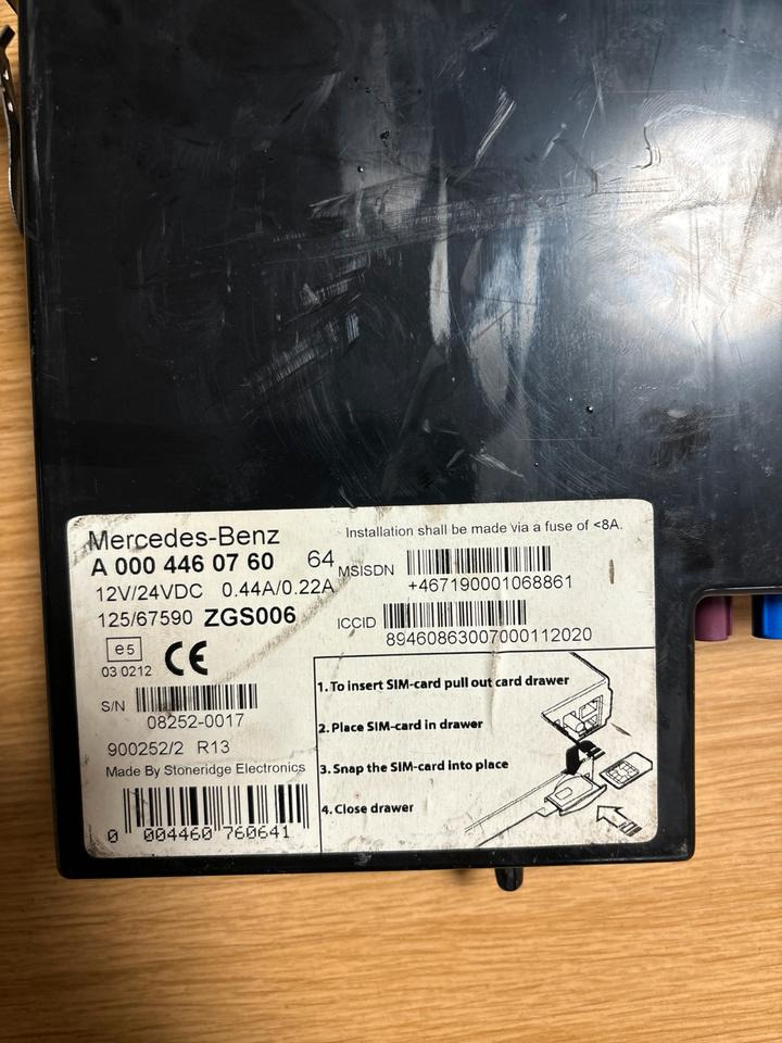 Mercedes-Benz FLEETBOARD ADVANCED Tachograph A0004460760 - Tachograph für LKW: das Bild 2 Mercedes-Benz FLEETBOARD ADVANCED Tachograph A0004460760 - Tachograph für LKW: das Bild 2