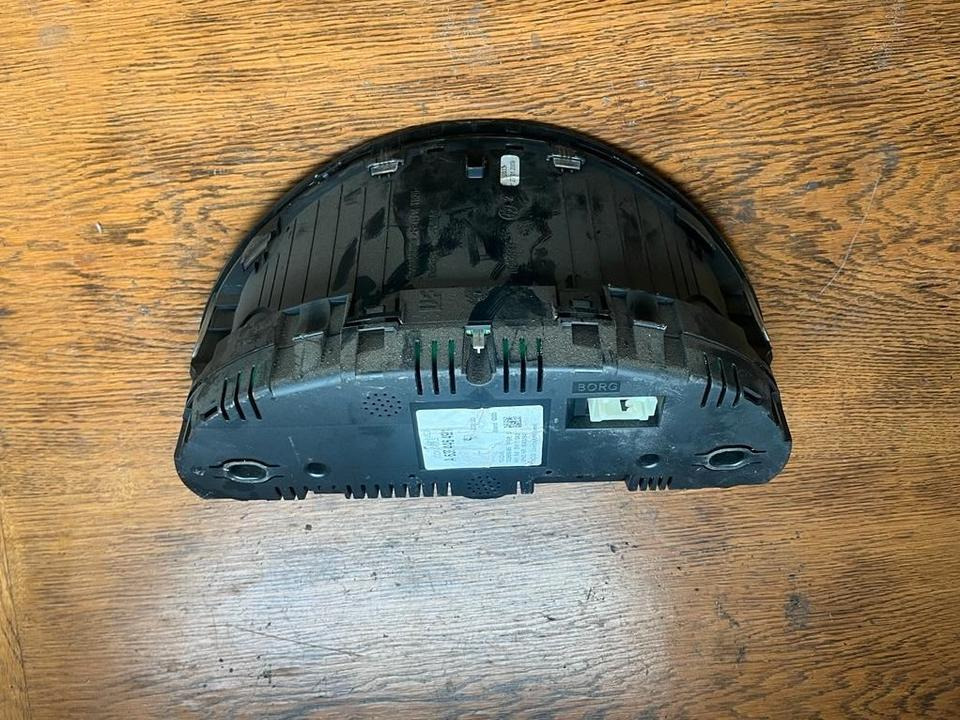 Mercedes Vito Viano W639 Kombiinstrument Tacho A6394464921 - Armaturenbrett für LKW: das Bild 3 Mercedes Vito Viano W639 Kombiinstrument Tacho A6394464921 - Armaturenbrett für LKW: das Bild 3