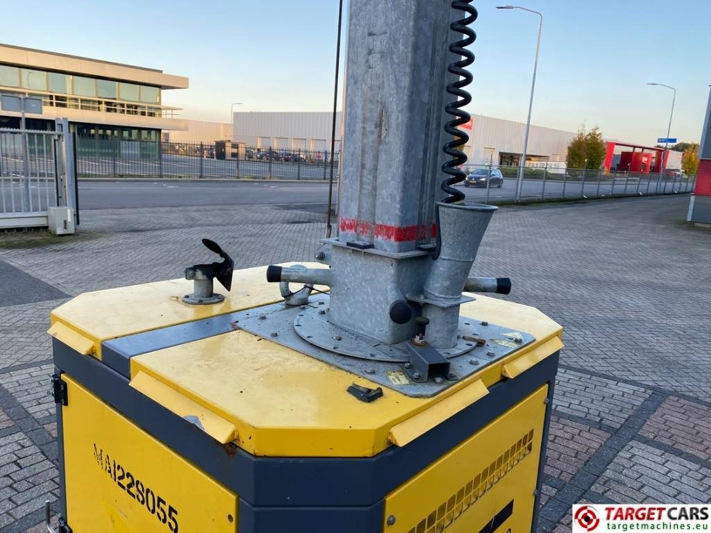 Lichtmasten Atlas Copco QLB60 Tower Light 4x350W Led: das Bild 20 Lichtmasten Atlas Copco QLB60 Tower Light 4x350W Led: das Bild 20