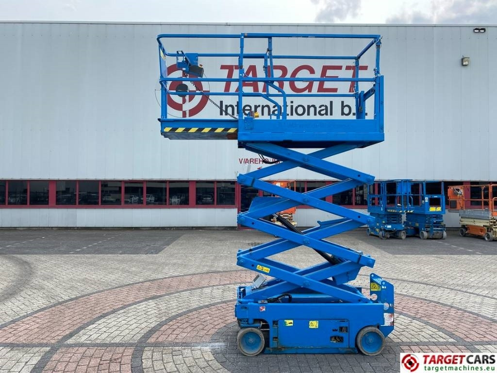 Genie GS-1932 Electric Scissor Work Lift 779cm - Scherenbühne: das Bild 5 Genie GS-1932 Electric Scissor Work Lift 779cm - Scherenbühne: das Bild 5