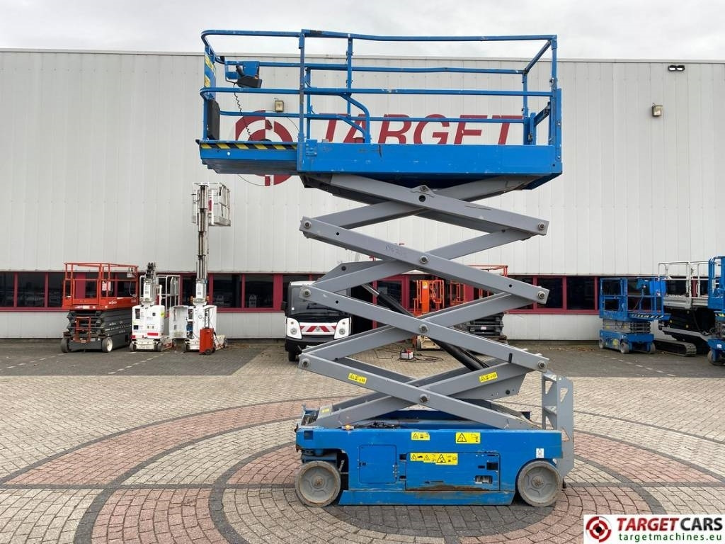 Genie GS-2632 Electric GS2632 Scissor Work Lift 992cm - Scherenbühne: das Bild 5 Genie GS-2632 Electric GS2632 Scissor Work Lift 992cm - Scherenbühne: das Bild 5