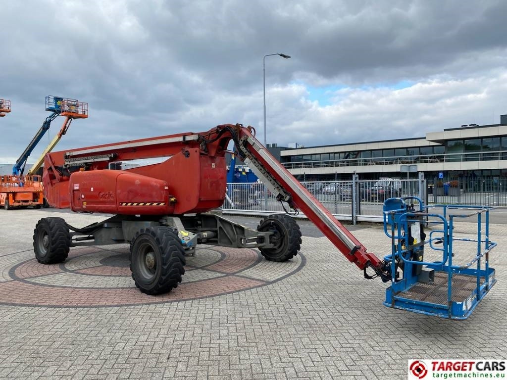 Genie Z-135/70 Articulated 4x4x4 Diesel Boom Lift 4315cm - Gelenkarmbühne: das Bild 2 Genie Z-135/70 Articulated 4x4x4 Diesel Boom Lift 4315cm - Gelenkarmbühne: das Bild 2