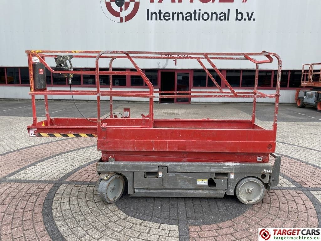 Haulotte Compact 8 Electric Scissor Work Lift 818cm DEFECT - Scherenbühne: das Bild 5 Haulotte Compact 8 Electric Scissor Work Lift 818cm DEFECT - Scherenbühne: das Bild 5