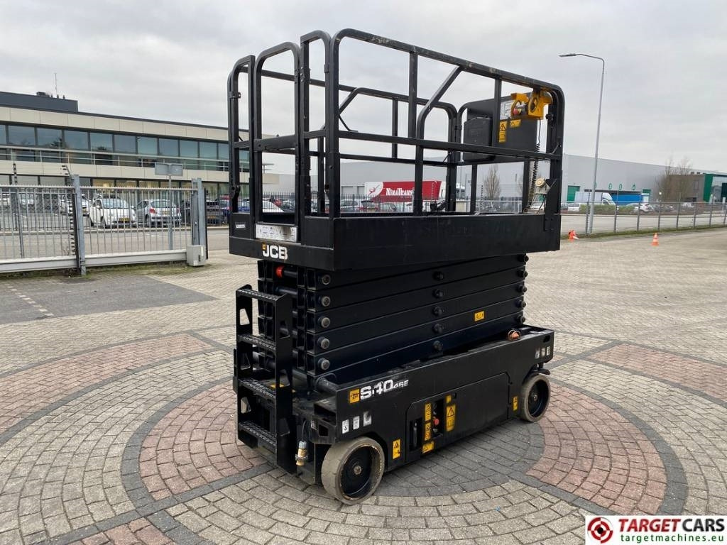 JCB S4046E Electric Scissor Work Lift 1390cm - Scherenbühne: das Bild 3 JCB S4046E Electric Scissor Work Lift 1390cm - Scherenbühne: das Bild 3