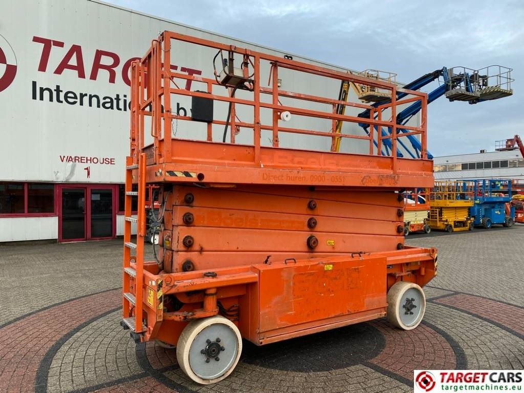 JLG 153-12 Electric Scissor Work Lift 1730cm - Scherenbühne: das Bild 1 JLG 153-12 Electric Scissor Work Lift 1730cm - Scherenbühne: das Bild 1