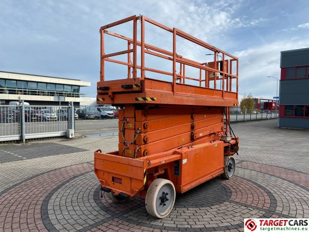 JLG 153-12 Liftlux Electric Scissor Work Lift 1730cm - Scherenbühne: das Bild 3 JLG 153-12 Liftlux Electric Scissor Work Lift 1730cm - Scherenbühne: das Bild 3