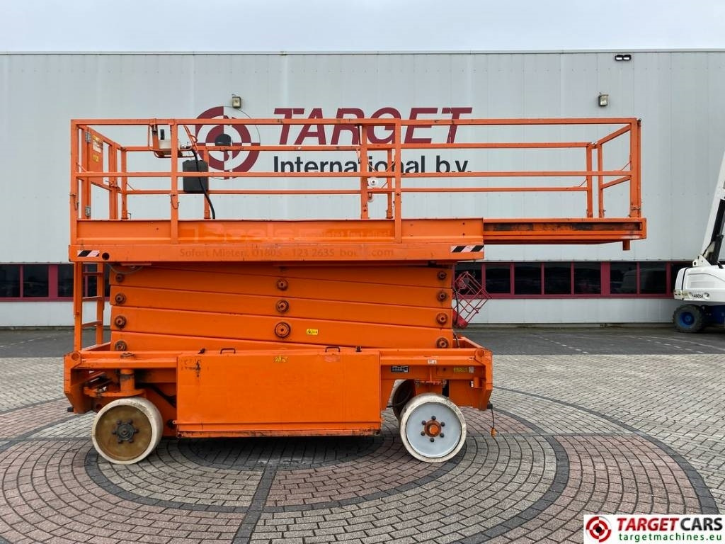 JLG 153-12 Liftlux Electric Scissor Work Lift 1730cm - Scherenbühne: das Bild 5 JLG 153-12 Liftlux Electric Scissor Work Lift 1730cm - Scherenbühne: das Bild 5
