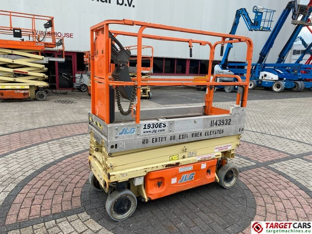 JLG 1930ES Electric Scissor Work Lift 772cm - Scherenbühne: das Bild 1 JLG 1930ES Electric Scissor Work Lift 772cm - Scherenbühne: das Bild 1