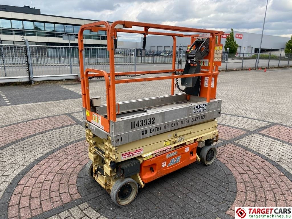 JLG 1930ES Electric Scissor Work Lift 772cm - Scherenbühne: das Bild 3 JLG 1930ES Electric Scissor Work Lift 772cm - Scherenbühne: das Bild 3