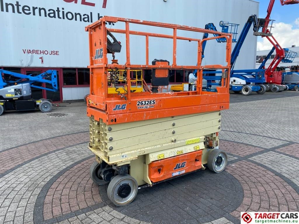 JLG 2632ES Electric Scissor Work Lift 977cm - Scherenbühne: das Bild 1 JLG 2632ES Electric Scissor Work Lift 977cm - Scherenbühne: das Bild 1