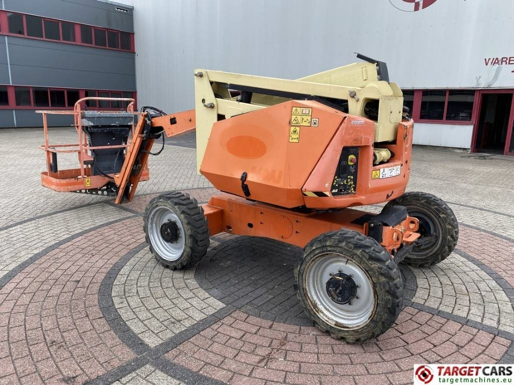 JLG 340AJ Articulated 4x4 Diesel Boom Work Lift 1233cm - Gelenkarmbühne: das Bild 4 JLG 340AJ Articulated 4x4 Diesel Boom Work Lift 1233cm - Gelenkarmbühne: das Bild 4