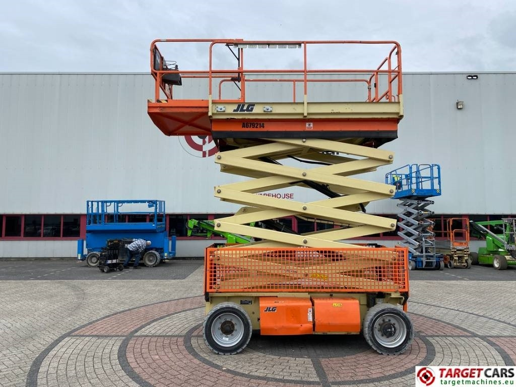 JLG 4069LE Electric Scissor Work Lift 1419cm - Scherenbühne: das Bild 5 JLG 4069LE Electric Scissor Work Lift 1419cm - Scherenbühne: das Bild 5