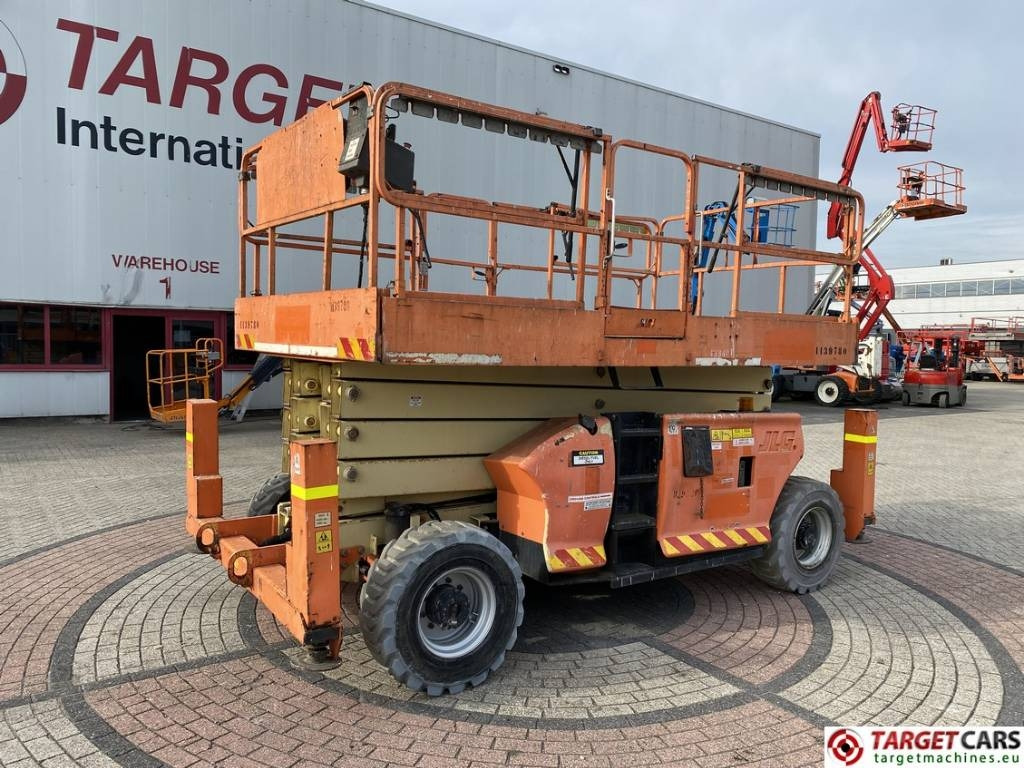 JLG 4394RT Diesel 4x4 Scissor Work Lift 1511cm - Scherenbühne: das Bild 1 JLG 4394RT Diesel 4x4 Scissor Work Lift 1511cm - Scherenbühne: das Bild 1