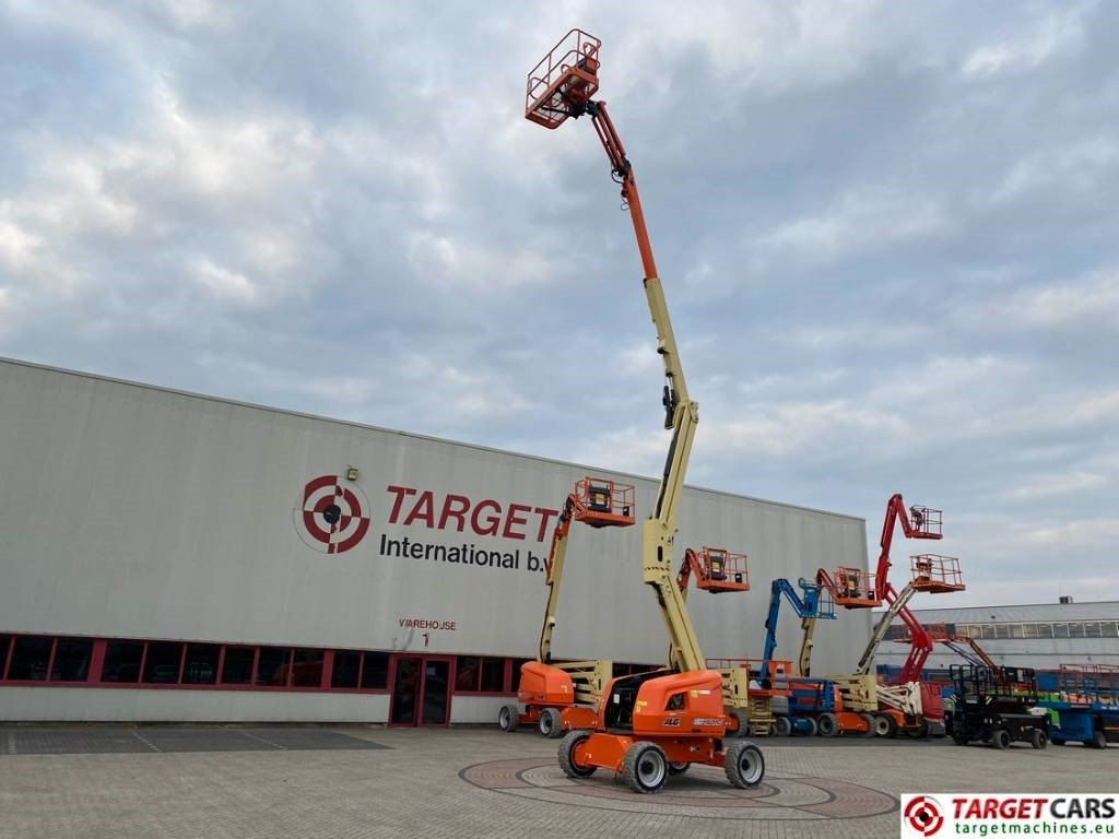 JLG EC450AJ Lithium-Ion Articulated Boom Lift 1572cm - Gelenkarmbühne: das Bild 5 JLG EC450AJ Lithium-Ion Articulated Boom Lift 1572cm - Gelenkarmbühne: das Bild 5