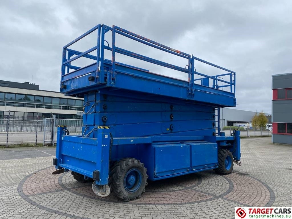 JLG Liftlux 260-25 Diesel 4x4 Scissor Work Lift 2800cm - Scherenbühne: das Bild 3 JLG Liftlux 260-25 Diesel 4x4 Scissor Work Lift 2800cm - Scherenbühne: das Bild 3