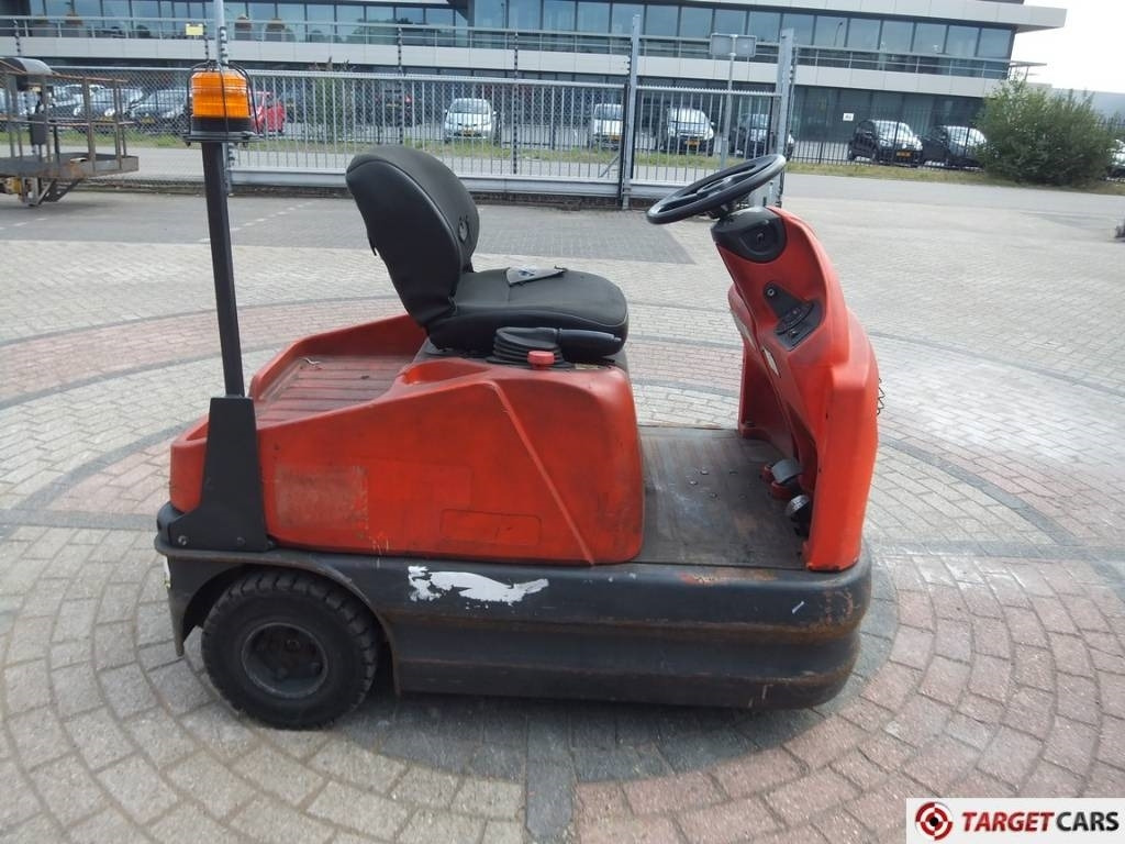 Linde P60Z Electric Tow Truck Tractor 6000KG - Schleppfahrzeug: das Bild 4 Linde P60Z Electric Tow Truck Tractor 6000KG - Schleppfahrzeug: das Bild 4