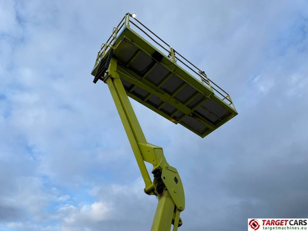 Scherenbühne MEC 2684RT Diesel 4x4 Scissor Lift Speed-Level 992cm: das Bild 35