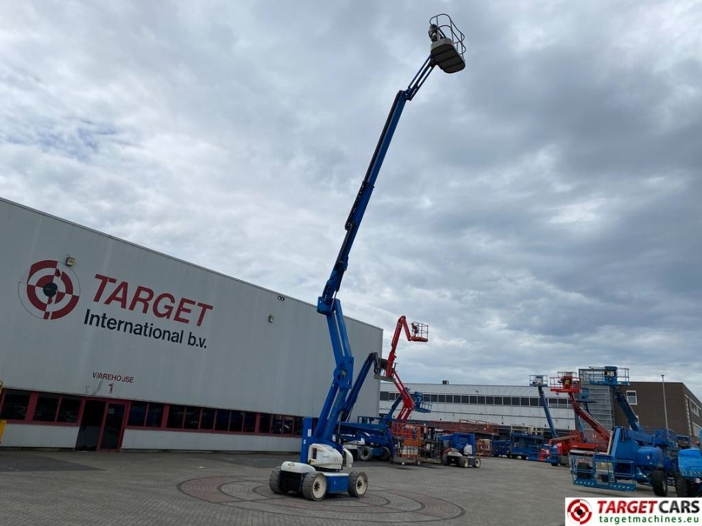 Gelenkarmbühne Niftylift HR15NDE HyBrid Articulated Boom Work Lift 1550cm: das Bild 6 Gelenkarmbühne Niftylift HR15NDE HyBrid Articulated Boom Work Lift 1550cm: das Bild 6