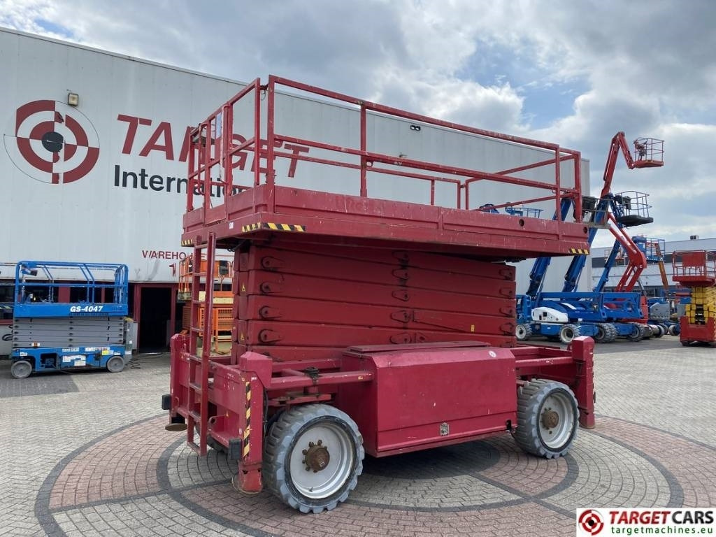 PB-Lift S225-24DS 4WD Diesel 4x4 Scissor Work Lift 2250cm - Scherenbühne: das Bild 1 PB-Lift S225-24DS 4WD Diesel 4x4 Scissor Work Lift 2250cm - Scherenbühne: das Bild 1