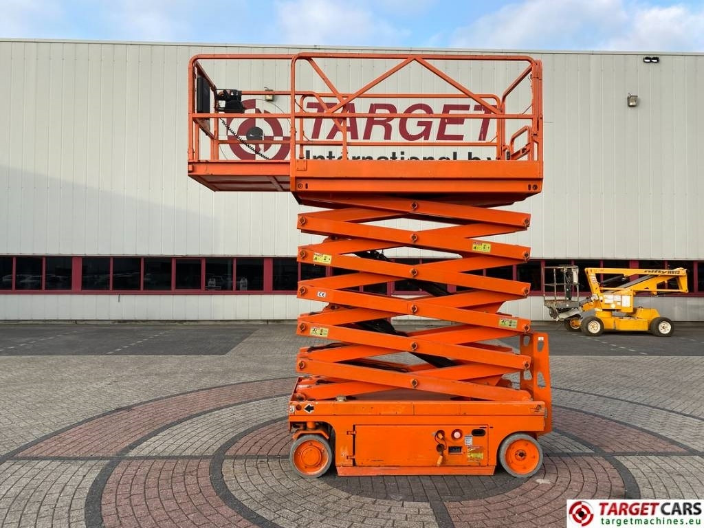 PB Lifttechnik S140-12EC Electric Scissor Work Lift 1380cm - Scherenbühne: das Bild 5 PB Lifttechnik S140-12EC Electric Scissor Work Lift 1380cm - Scherenbühne: das Bild 5
