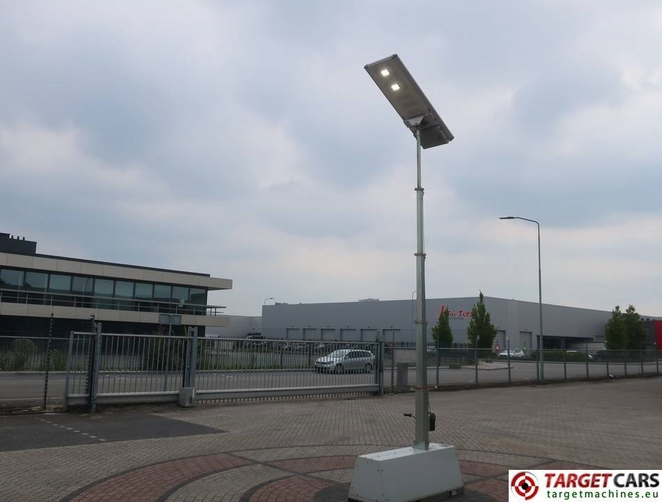 Lichtmasten Trime X-Pole Solar Panel 50W Led Tower Light: das Bild 7
