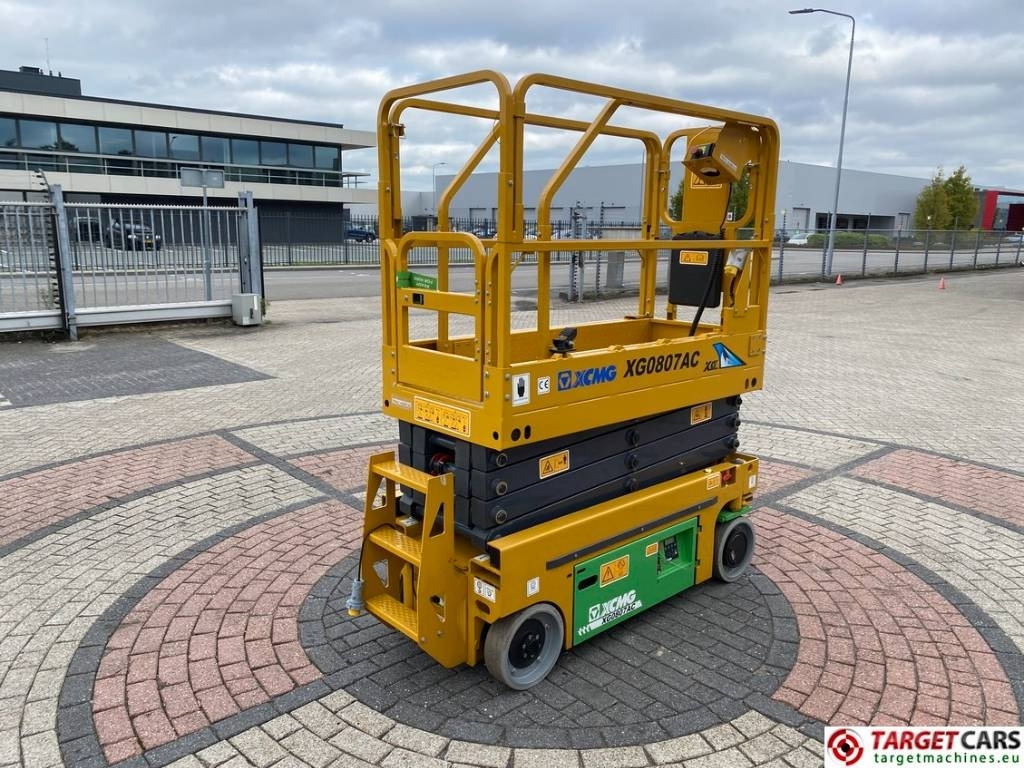 XCMG XG0807AC Electric LI-ION Lithium ScissorLift 780cm - Scherenbühne: das Bild 3 XCMG XG0807AC Electric LI-ION Lithium ScissorLift 780cm - Scherenbühne: das Bild 3