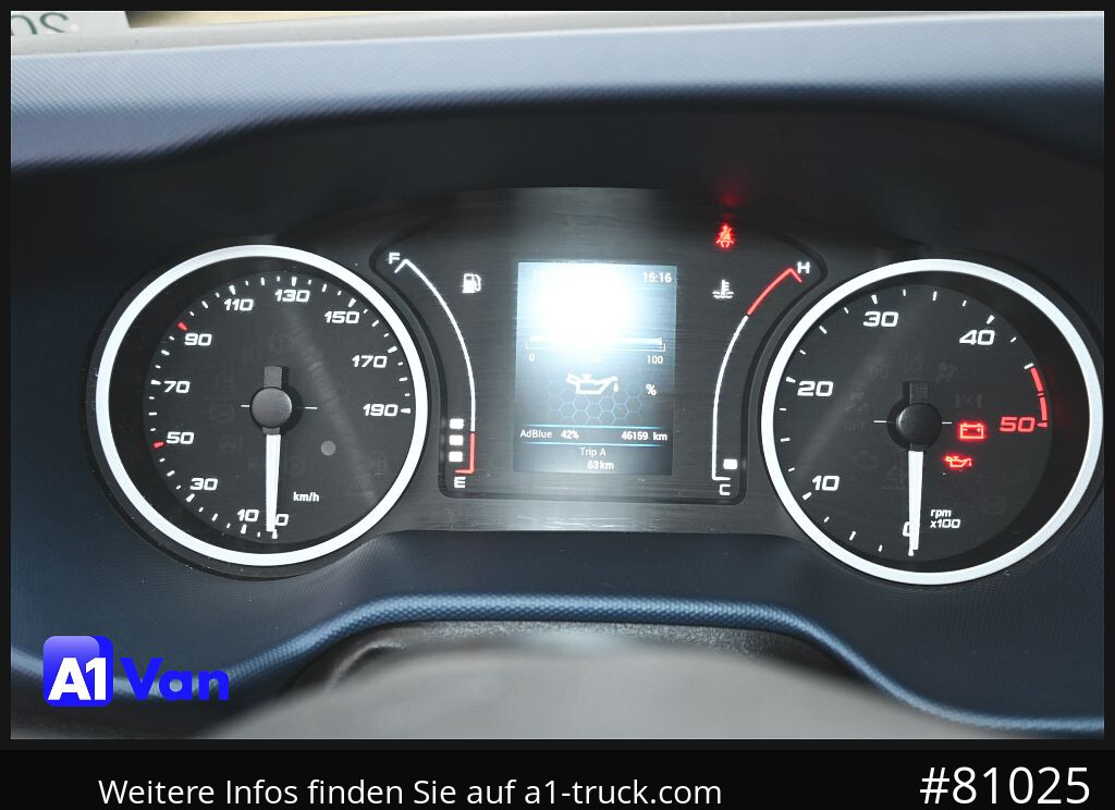 IVECO Daily 50C18 Doka Pritsche, AHK, Klima, 4,5m Ladefläche - Pritsche Transporter, Transporter mit Doppelkabine: das Bild 4 IVECO Daily 50C18 Doka Pritsche, AHK, Klima, 4,5m Ladefläche - Pritsche Transporter, Transporter mit Doppelkabine: das Bild 4