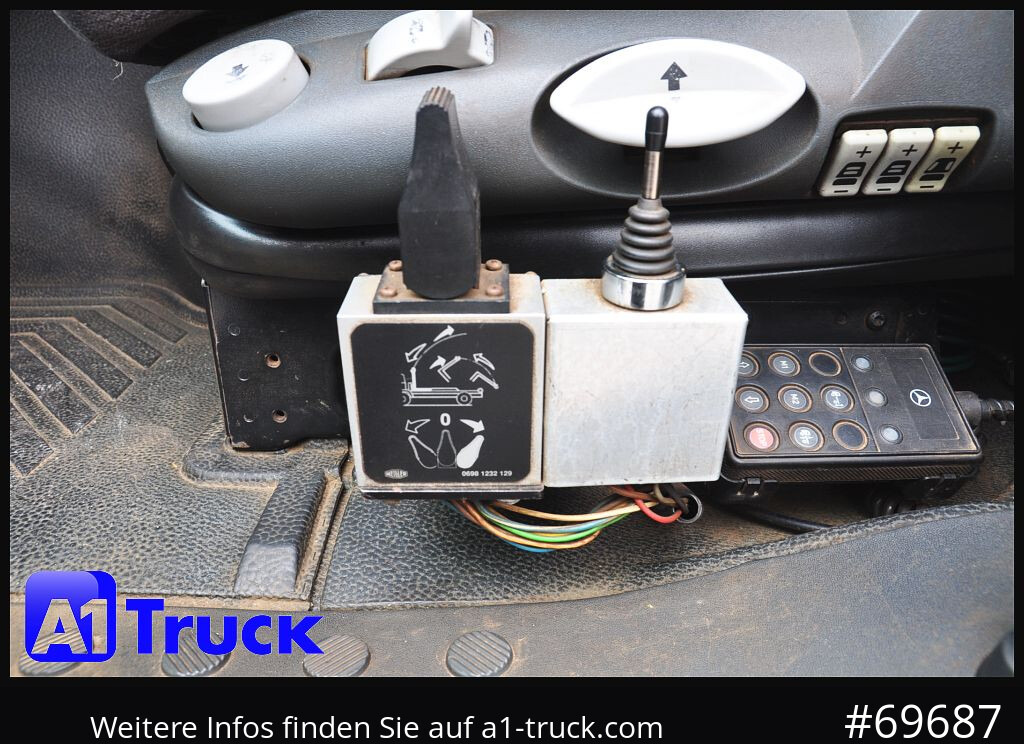 MERCEDES-BENZ Actros 2646 BL 6x4 MP3, Meiller 20.65, Lift - Abrollkipper: das Bild 2 MERCEDES-BENZ Actros 2646 BL 6x4 MP3, Meiller 20.65, Lift - Abrollkipper: das Bild 2