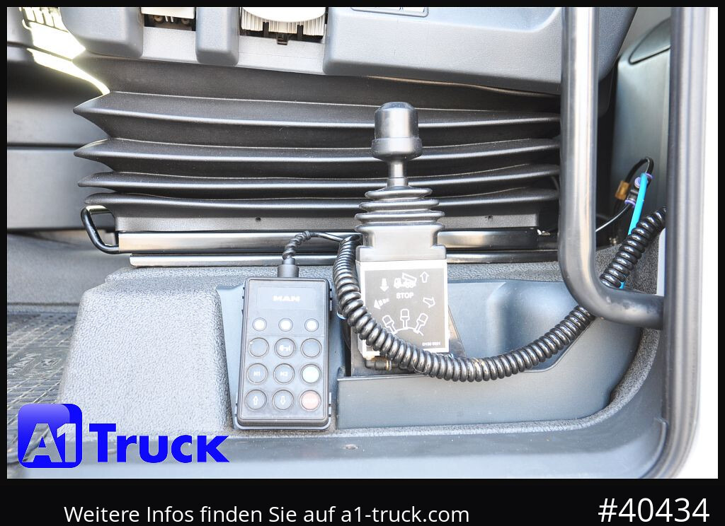 MAN TGX 18,440 XLX Intarder, Hydraulik, ACC - Sattelzugmaschine: das Bild 2 MAN TGX 18,440 XLX Intarder, Hydraulik, ACC - Sattelzugmaschine: das Bild 2