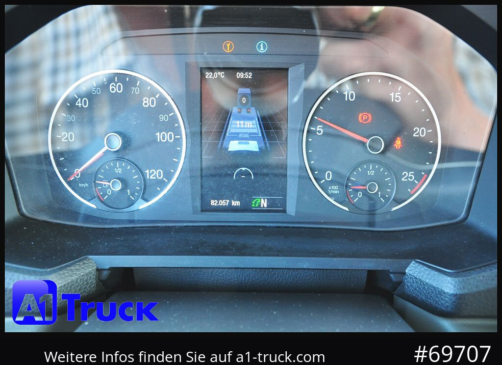 MAN TGX 18,480 BLS Intarder Standklima, Soundsysem - Sattelzugmaschine: das Bild 5 MAN TGX 18,480 BLS Intarder Standklima, Soundsysem - Sattelzugmaschine: das Bild 5