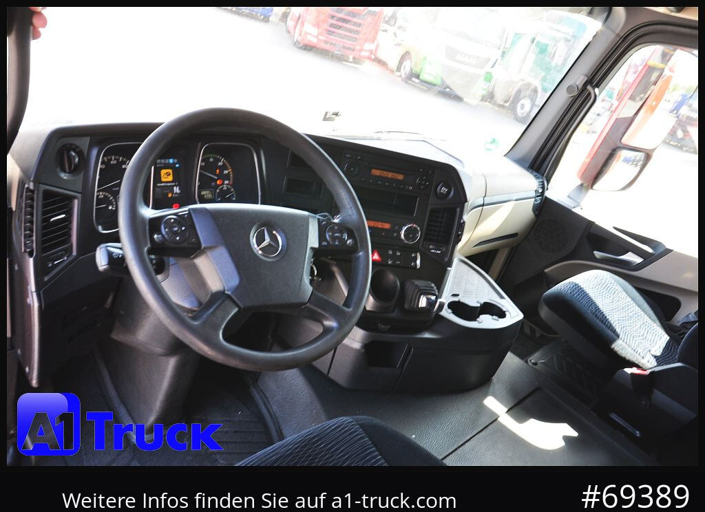 MERCEDES-BENZ Actros 1832, Lowliner, 1 Vorbesitzer - Sattelzugmaschine: das Bild 4 MERCEDES-BENZ Actros 1832, Lowliner, 1 Vorbesitzer - Sattelzugmaschine: das Bild 4