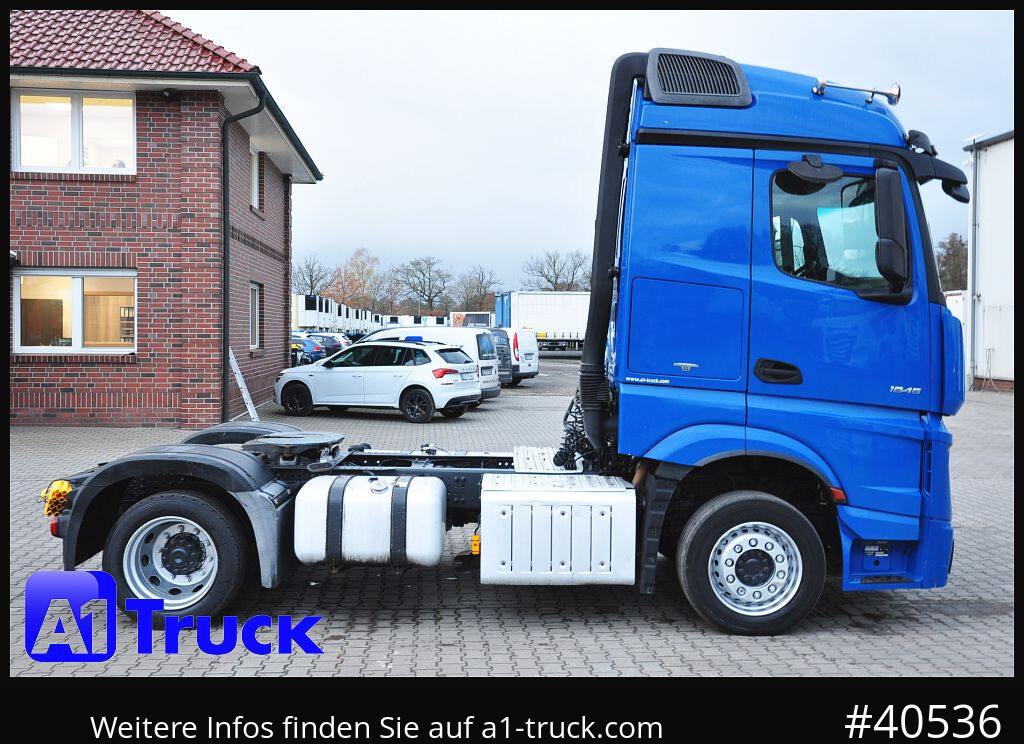 MERCEDES-BENZ Actros 1845, Lowliner, Retarder, - Sattelzugmaschine: das Bild 2 MERCEDES-BENZ Actros 1845, Lowliner, Retarder, - Sattelzugmaschine: das Bild 2