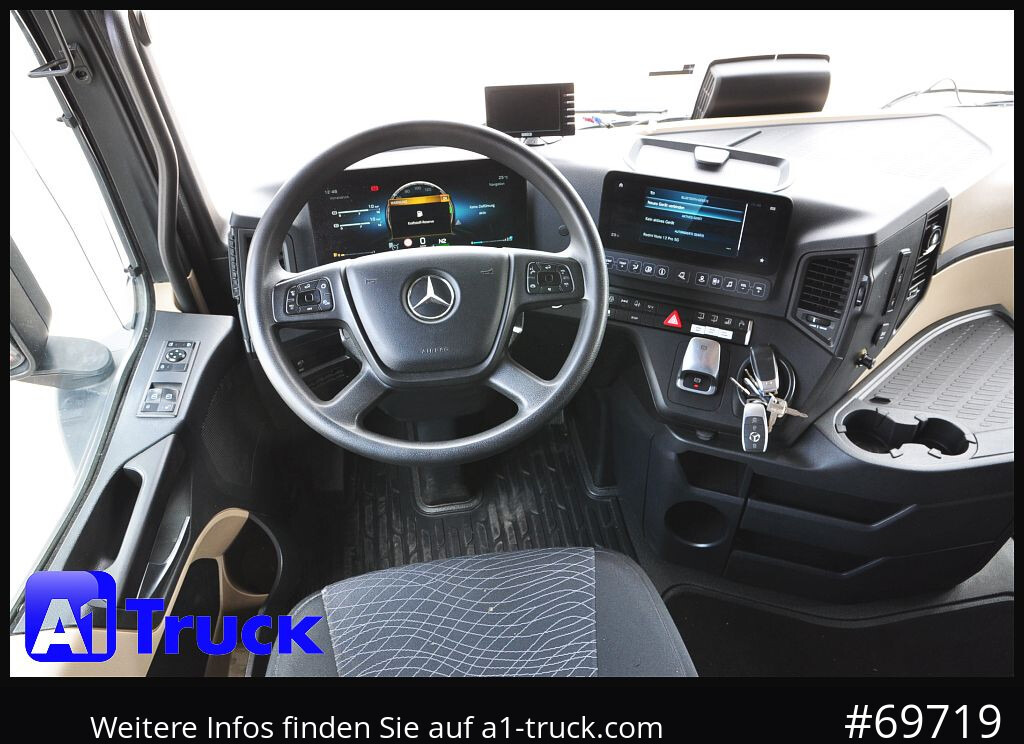 MERCEDES-BENZ Actros 1846 BL Alu, Navi, Kipphydraulik, - Sattelzugmaschine: das Bild 4 MERCEDES-BENZ Actros 1846 BL Alu, Navi, Kipphydraulik, - Sattelzugmaschine: das Bild 4