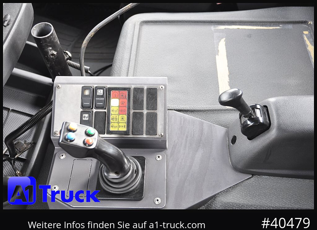 MERCEDES-BENZ Kamag Truck Wiesel, Rangierer, Terberg - Sattelzugmaschine: das Bild 5 MERCEDES-BENZ Kamag Truck Wiesel, Rangierer, Terberg - Sattelzugmaschine: das Bild 5