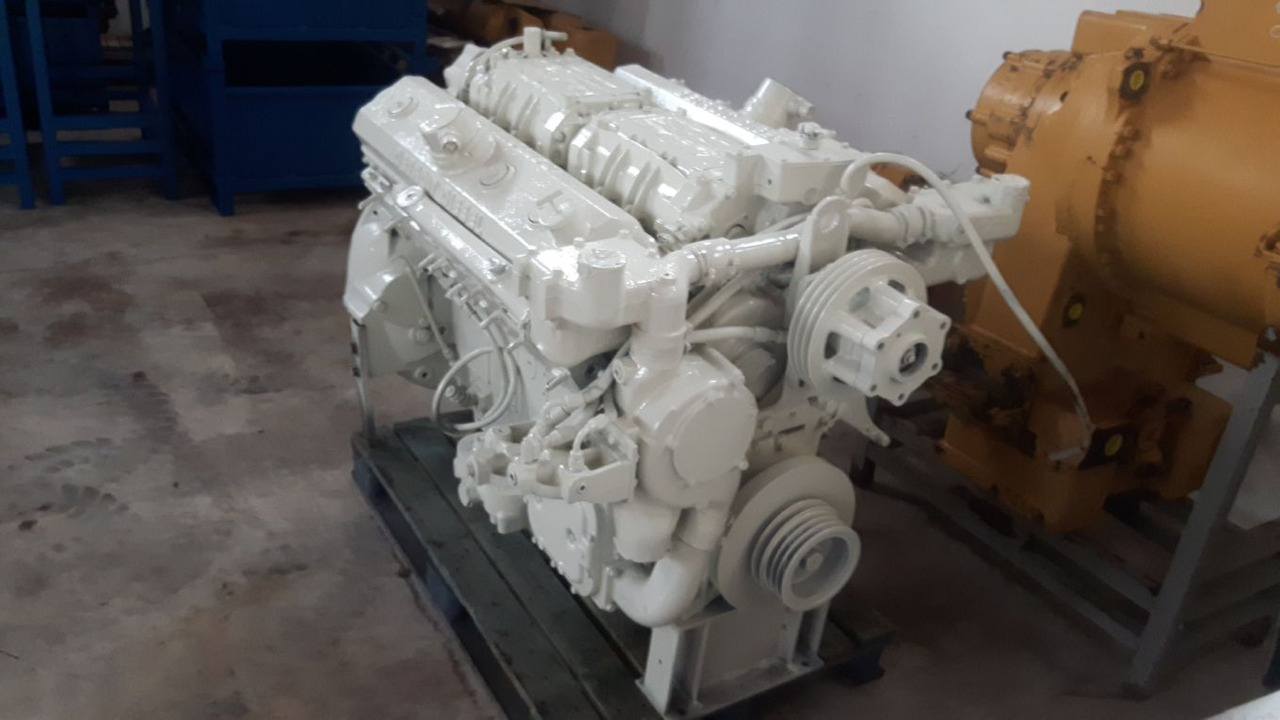 DETROIT DIESEL 12V71 MOTORE REVISIONATO (ENGINE NO. 71237406).COMPLETO DI N. 2 TURBO E VENTOLA. - Motor für Baumaschine: das Bild 1 DETROIT DIESEL 12V71 MOTORE REVISIONATO (ENGINE NO. 71237406).COMPLETO DI N. 2 TURBO E VENTOLA. - Motor für Baumaschine: das Bild 1