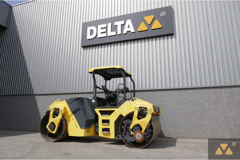 Bomag BW190AD-5 - Walzen: das Bild 3 Bomag BW190AD-5 - Walzen: das Bild 3