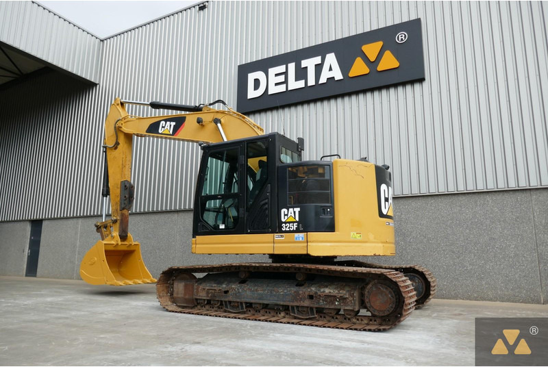 Caterpillar 325F LCR - Kettenbagger: das Bild 4 Caterpillar 325F LCR - Kettenbagger: das Bild 4