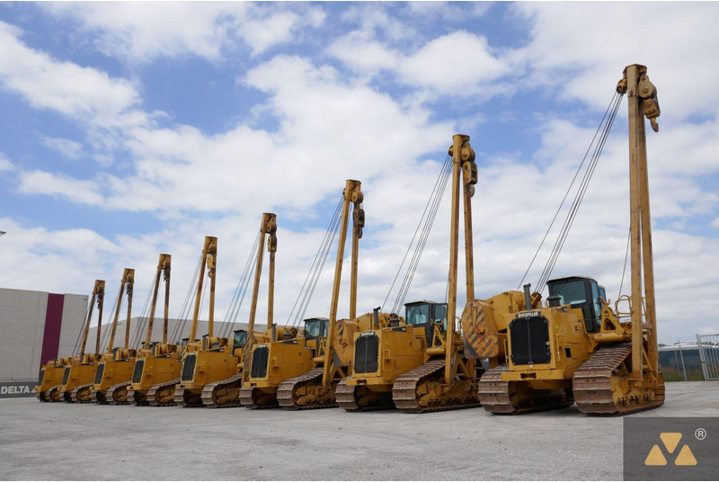 Caterpillar 587R - Rohrleger: das Bild 1 Caterpillar 587R - Rohrleger: das Bild 1