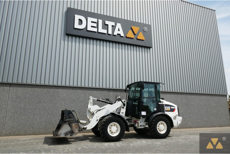 Radlader Caterpillar 906M: das Bild 8